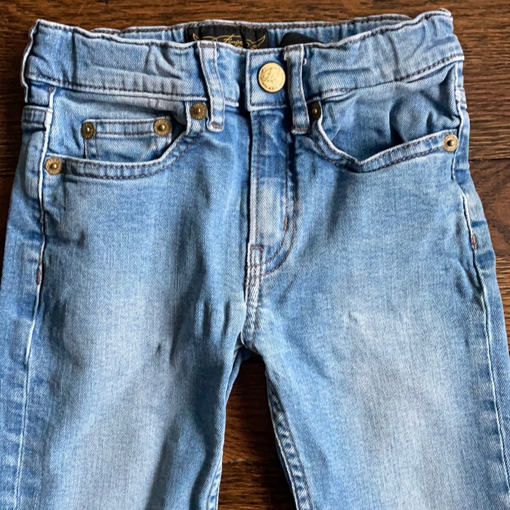 Finger in the Nose : Unisex kids jeans